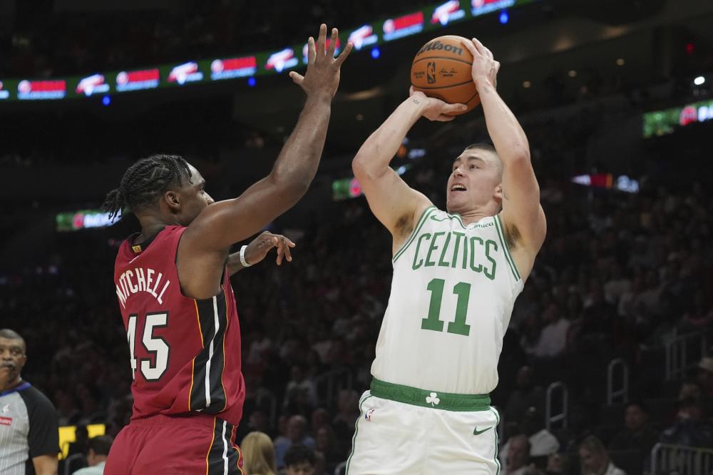 坚如磐石的 坚如磐石的