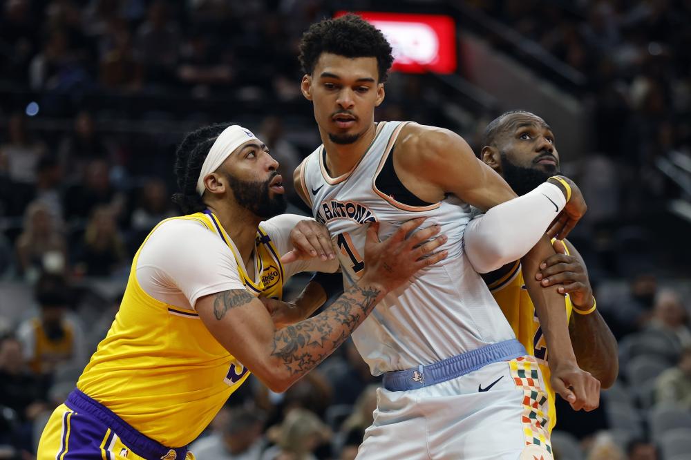 前列的强队 前列的强队